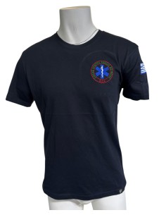 T-SHIRT  ΜΠΛΕ ΕΚΑΒ ΣΤΗΘΟΣ ΠΛΑΤΗ ΚΑΙ ΣΗΜΑΙΑ ΜΑΝΙΚΙ 2